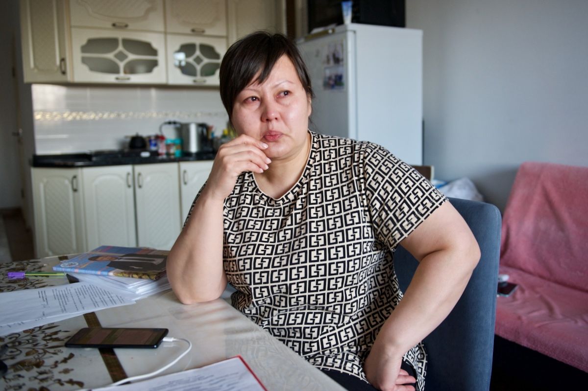 Матери погибших и пострадавших солдат Казахстана на митингах и встречах требуют правды, расследования пыток, дедовщины и реформы армии — фоторепортаж о насилии, нарушениях, военной службе и борьбе за справедливость