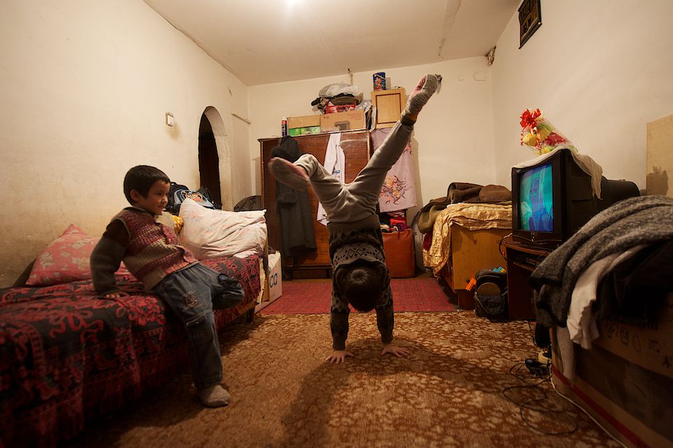 Многодетные матери и семьи в Павлодаре, получающие поддержку от фонда «Ассоциация многодетных матерей», многодетные семьи, Павлодар, фонд Ассоциация многодетных матерей, одинокие матери, социальная помощь, Карлыгаш Нуржан, Shanger.kz