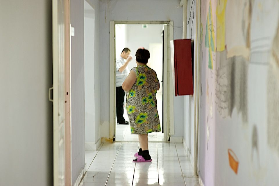 Женщины в исправительной колонии Атырау живут, работают и надеются на новую жизнь после освобождения. Повседневная жизнь и судьбы заключённых, женская колония, тюремная жизнь, исправительная система, Атырау, женщины Казахстана, судьбы, Карлыгаш Нуржан, Shanger.kz