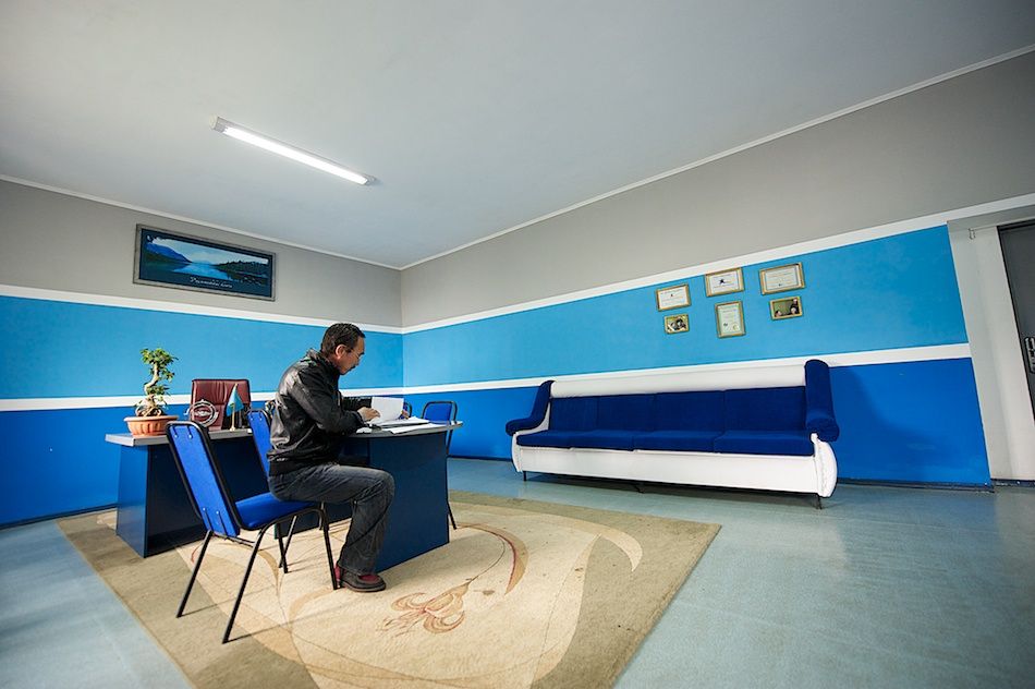 Бывшие наркозависимые, проходящие реабилитацию в алматинском центре «Бостандык», где им помогают вернуть веру в себя и начать новую жизнь, наркозависимость, реабилитация, центр Бостандык, Алмаз Хамиев, социальная адаптация, зависимость, Алматы, Карлыгаш Нуржан, социальные проблемы, Shanger.kz