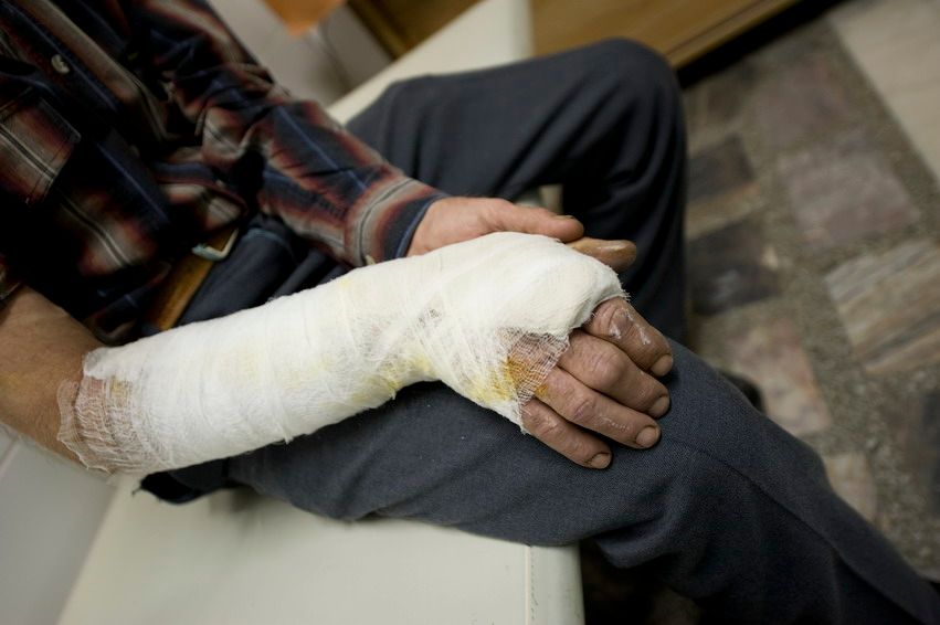 Ночная смена врачей в отделении травматологии Алматы, жизнь больницы, травматология, больница, врачи, Алматы, медицина, ночная смена, скорая помощь, пациенты, жизнь врачей, Карлыгаш Нуржан, Карла Нур, Shanger.kz