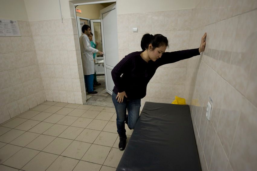 Ночная смена врачей в отделении травматологии Алматы, жизнь больницы, травматология, больница, врачи, Алматы, медицина, ночная смена, скорая помощь, пациенты, жизнь врачей, Карлыгаш Нуржан, Карла Нур, Shanger.kz