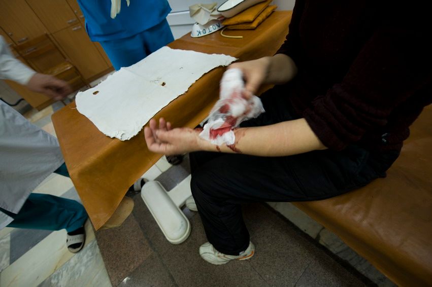 Ночная смена врачей в отделении травматологии Алматы, жизнь больницы, травматология, больница, врачи, Алматы, медицина, ночная смена, скорая помощь, пациенты, жизнь врачей, Карлыгаш Нуржан, Карла Нур, Shanger.kz