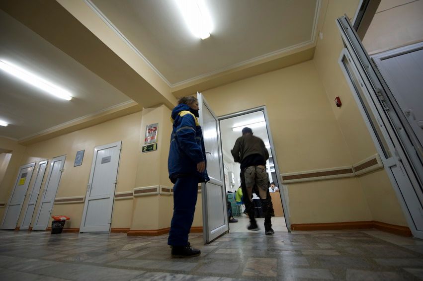 Ночная смена врачей в отделении травматологии Алматы, жизнь больницы, травматология, больница, врачи, Алматы, медицина, ночная смена, скорая помощь, пациенты, жизнь врачей, Карлыгаш Нуржан, Карла Нур, Shanger.kz