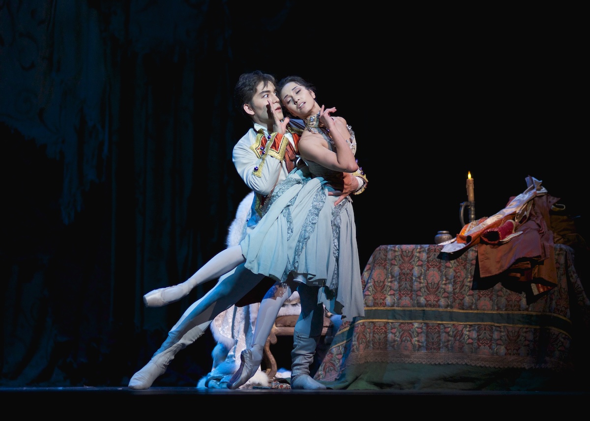 Halyk Bank и Astana Opera на сцене культурного партнёрства: банк-спонсор поддерживает театр и искусство Казахстана, Halyk Bank, Astana Opera, культурное партнёрство, спонсорство искусства, театр Казахстана, корпоративная социальная ответственность, КСО