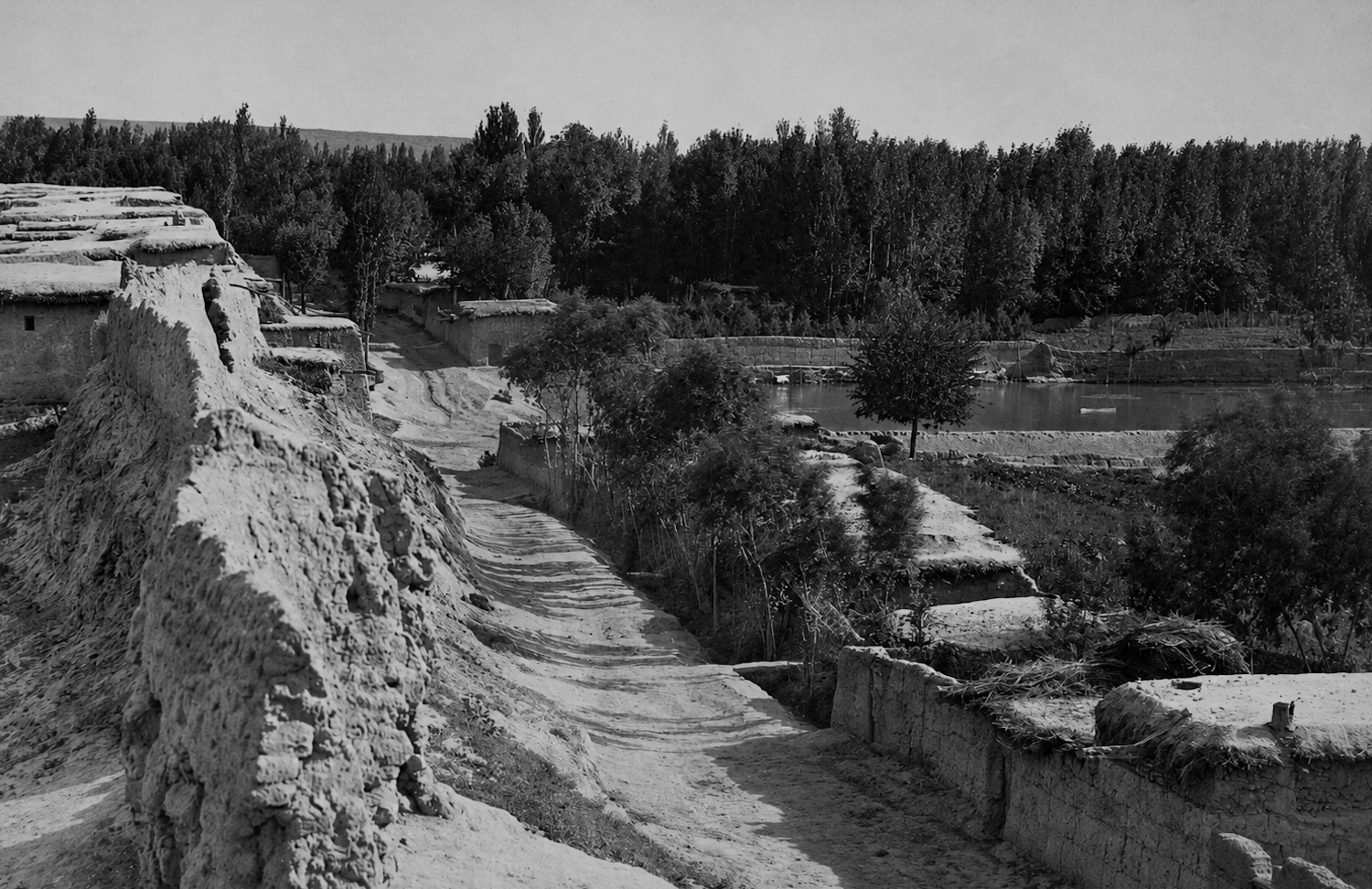 Қазақстан журналистикасының тарихы: сауын айту, жырау және ям поштасынан алғашқы газеттер, радио, теледидар және цифрлық медиаға дейін, Қазақстан журналистикасының тарихы, Қазақстан БАҚ, қазақ баспасөзі, Қазақстандағы алғашқы газеттер, Алаш, Айқап, Қaзақ газеті, жырау, сауын айту, шежіре, Ұлы Жібек жолы, ям поштасы, Алтын Орда, Орхон жазбалары, цифрлық журналистика, жасанды интеллект, Shanger.kz