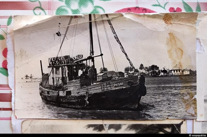 Жизнь рыбаков в селе Кольды: ежедневный труд, семейные истории и традиции поколений на берегу Капчагайского моря, рыбаки, село Кольды, Капчагай, рыбалка, сельская жизнь, традиции, Астрахань, Арал, Казахстан, Карлыгаш Нуржан, Shanger.kz