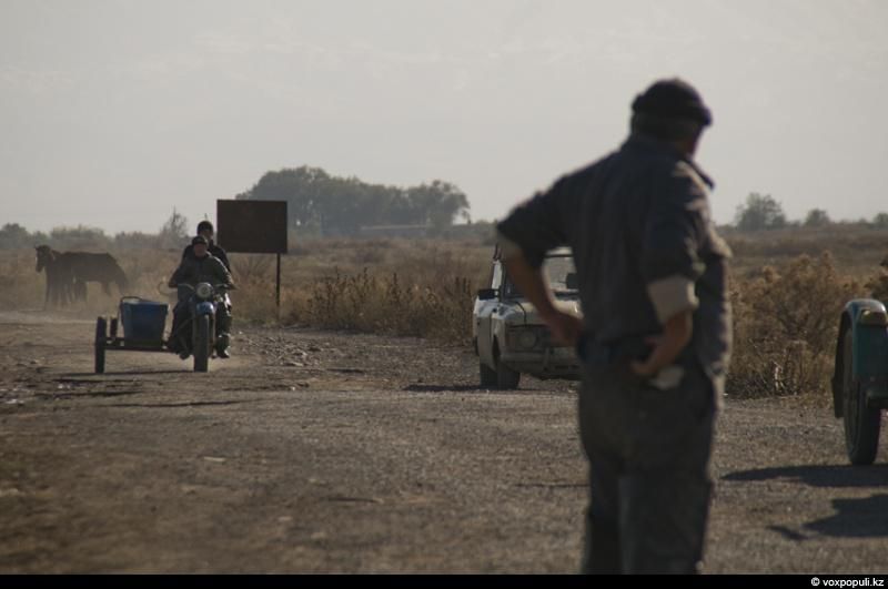 Жизнь рыбаков в селе Кольды: ежедневный труд, семейные истории и традиции поколений на берегу Капчагайского моря, рыбаки, село Кольды, Капчагай, рыбалка, сельская жизнь, традиции, Астрахань, Арал, Казахстан, Карлыгаш Нуржан, Shanger.kz