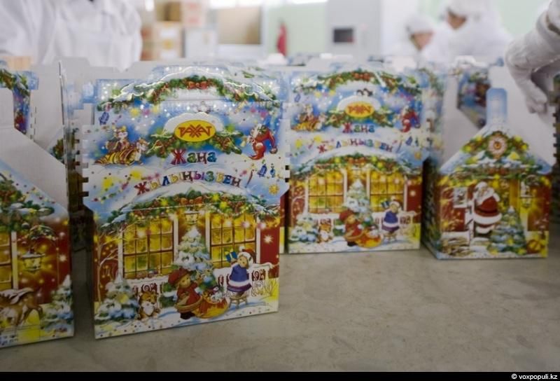 Производство шоколада и конфет на фабрике «Рахат» в Алматы: процесс создания сладостей, упаковка и подготовка новогодних подарков, фабрика Рахат, шоколад, конфеты, Алматы, Казахстан, производство, сладости, кондитерская, Карлыгаш Нуржан, Shanger.kz