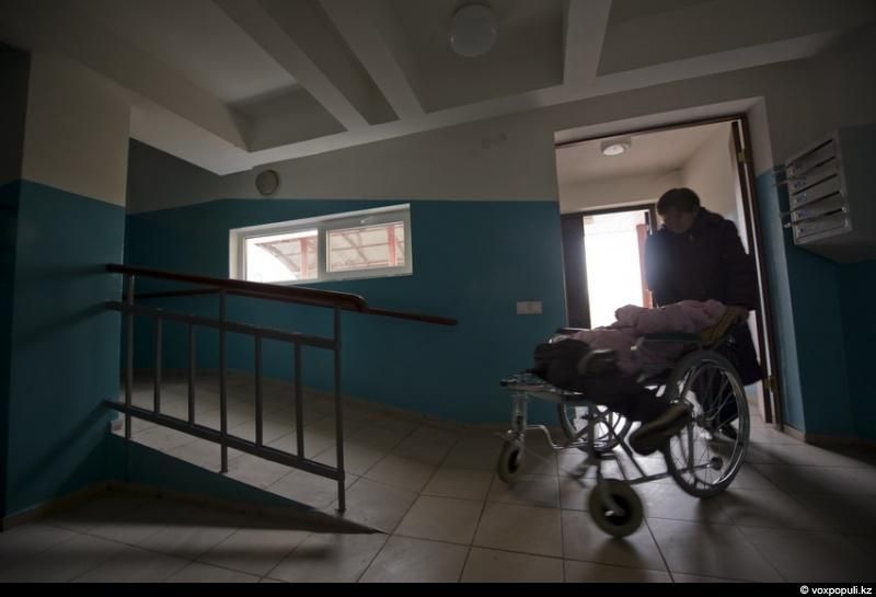 Дом для людей с ограниченными возможностями в Алматы, построенный по международным стандартам с пандусами, лифтами и адаптированными квартирами, инвалиды, жильё, Алматы, социальный проект, архитектура без барьеров, АРДИ, доступная среда, Казахстан, Карлыгаш Нуржан, Shanger.kz