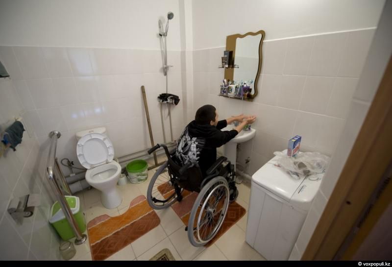 Дом для людей с ограниченными возможностями в Алматы, построенный по международным стандартам с пандусами, лифтами и адаптированными квартирами, инвалиды, жильё, Алматы, социальный проект, архитектура без барьеров, АРДИ, доступная среда, Казахстан, Карлыгаш Нуржан, Shanger.kz