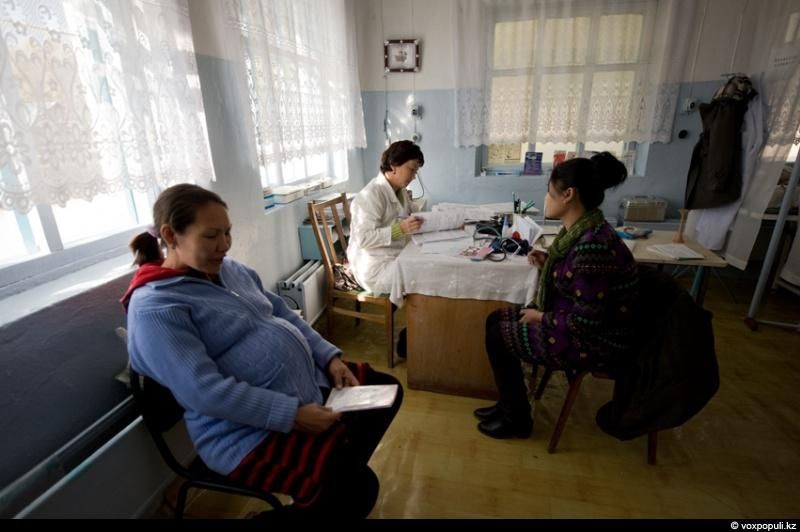 Жизнь рыбаков в селе Кольды: ежедневный труд, семейные истории и традиции поколений на берегу Капчагайского моря, рыбаки, село Кольды, Капчагай, рыбалка, сельская жизнь, традиции, Астрахань, Арал, Казахстан, Карлыгаш Нуржан, Shanger.kz