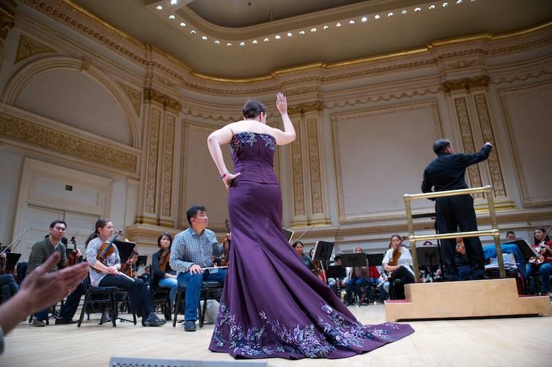 Halyk Bank и Astana Opera на сцене культурного партнёрства: банк-спонсор поддерживает театр и искусство Казахстана, Halyk Bank, Astana Opera, культурное партнёрство, спонсорство искусства, театр Казахстана, корпоративная социальная ответственность, КСО