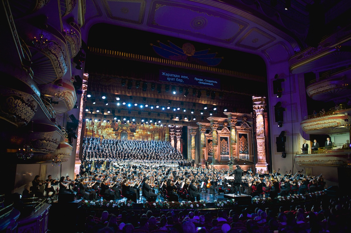 Halyk Bank и Astana Opera на сцене культурного партнёрства: банк-спонсор поддерживает театр и искусство Казахстана, Halyk Bank, Astana Opera, культурное партнёрство, спонсорство искусства, театр Казахстана, корпоративная социальная ответственность, КСО