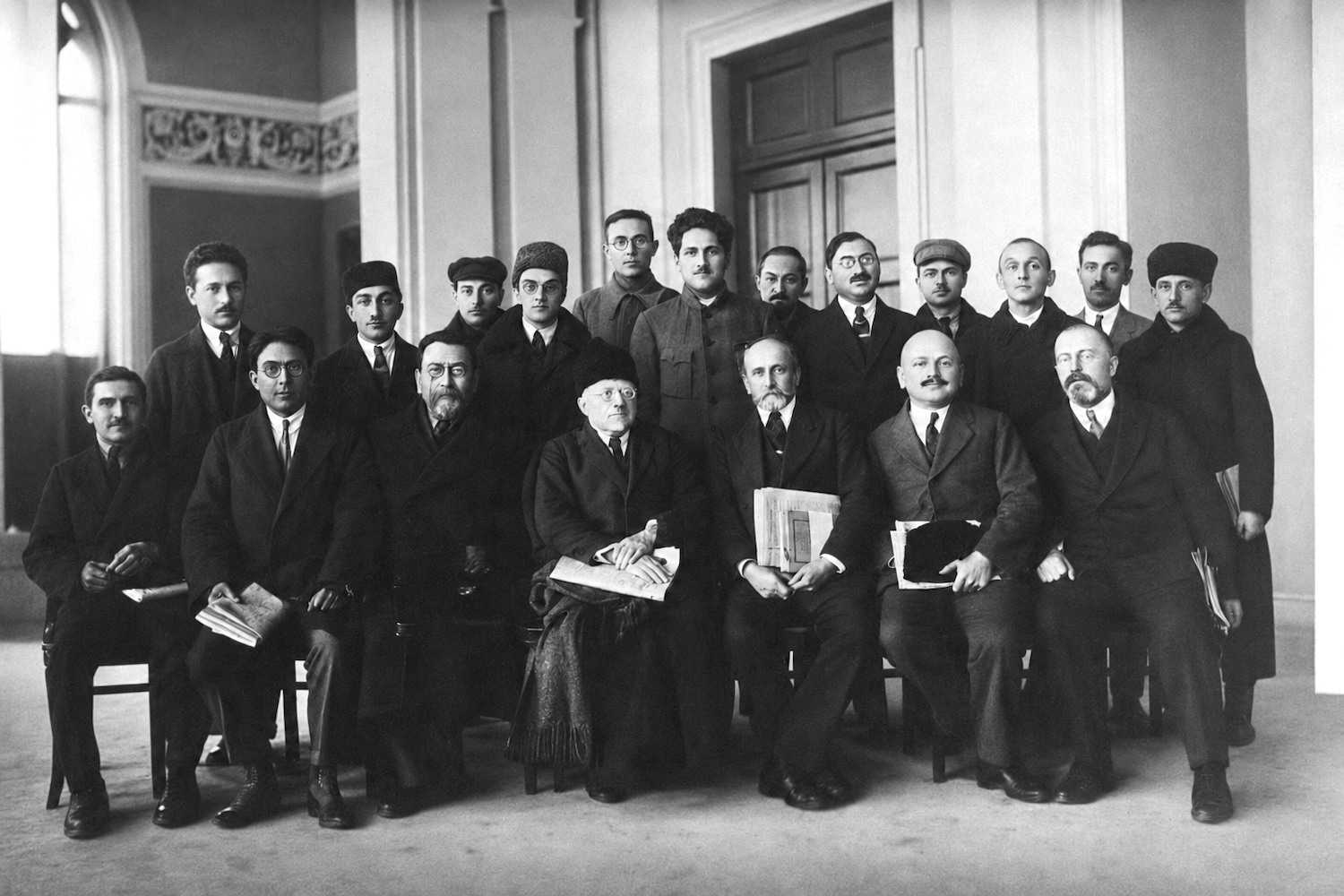 Қазақ даласындағы ақсақалдар кеңесі, құрылтай дәстүрі мен ұжымдық шешім қабылдау тарихының көрінісі. құрылтай, құрылтай тарихы, Жақсылық Сәбитов, Моңғол империясы, Шыңғыс хан, Қазақ хандығы, Ұлттық құрылтай, Қазақстан парламенті, дала саяси дәстүрі, Шыңғыс әулеті
