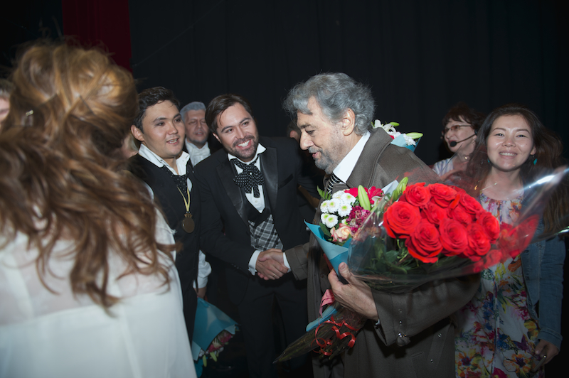 Halyk Bank и Astana Opera на сцене культурного партнёрства: банк-спонсор поддерживает театр и искусство Казахстана, Halyk Bank, Astana Opera, культурное партнёрство, спонсорство искусства, театр Казахстана, корпоративная социальная ответственность, КСО